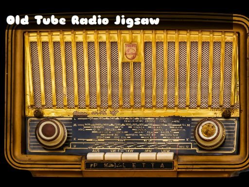 Old Tube Radio Jigsaw Dash Race