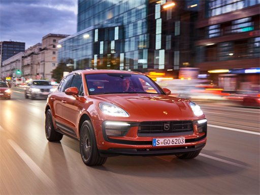 Porsche Macan S Puzzle Legends Jump